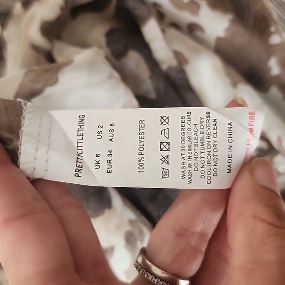 PrettyLittleThing Brown Cow Print Beach Flares and Shirt Set Size 2 - Picture 10 of 12
